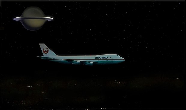 japan airlines 1628 ufo